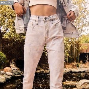 SOLD OUT- Levi’s 501 tip of the iceberg jeans